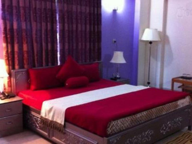 Mir Continental Hotel Музафарабад Екстериор снимка
